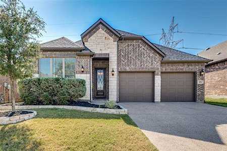 3056 Bella Lago Drive Fort Worth, TX 76177