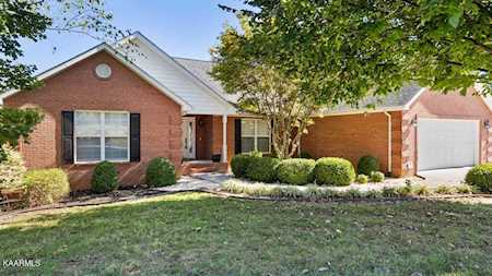 535 Carpenters View Dr Maryville, TN 37801