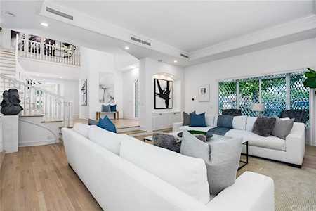 7 Cheshire Ct Newport Beach, CA 92660