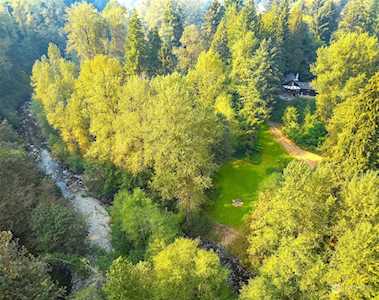 10113 Upper Preston Rd SE Issaquah, WA 98027