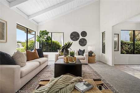17681 Limetree Way Tustin, CA 92780