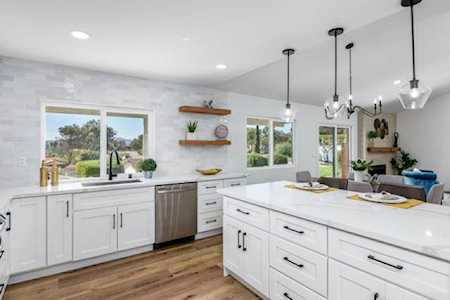 17760 Corte Erizo San Diego, CA 92128