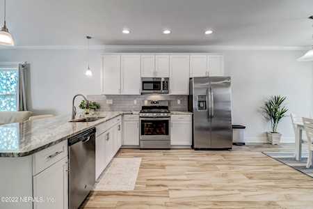 632 13th St Fernandina Beach, FL 32034