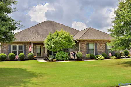 136 Parkview Drive Meridianville, AL 35759
