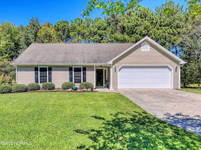 3809 Mitchell Circle New Bern, NC 28562