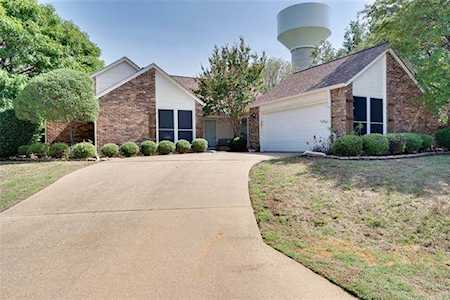 435 Longfellow Drive Highland Village, TX 75077