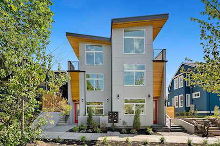 826 17th Ave #B Seattle, WA 98122