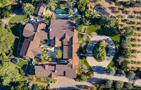 17655 Via De Fortuna Rancho Santa Fe, CA 92067