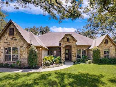 8731 S Monticello Circle Granbury, TX 76049