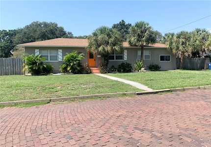 800 61st St N St. Petersburg, FL 33710