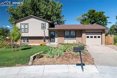 5026 S Hackamore Drive Colorado Springs, CO 80918