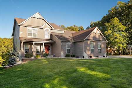 1250 Wild Horse Ridge Dr Defiance, MO 63341