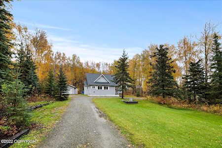 1040 W Sands Dr Wasilla, AK 99654