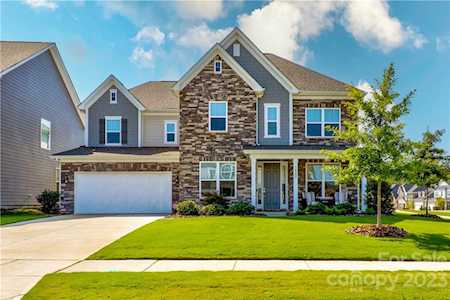 16504 Turtle Grove Terrace Charlotte, NC 28214