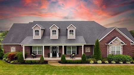 111 Colonial Dr Versailles, KY 40384