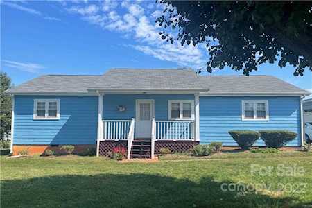 110 Haystack Ln Olin, NC 28660