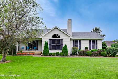2910 Six Mile Ln Louisville, KY 40220