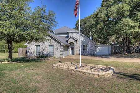 808 Hillburn Drive West Tawakoni, TX 75474