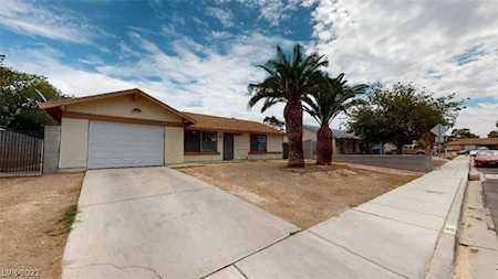 201 Oakford St Las Vegas, NV 89110