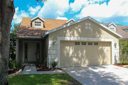 6123 Skylarkcrest Dr Lithia, FL 33547