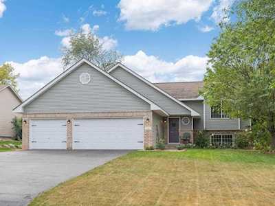 936 Firethorne Trail Jordan, MN 55352