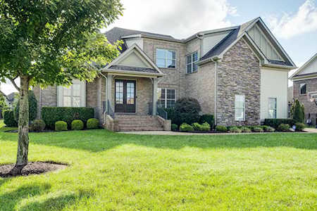 2816 Battleground Dr Murfreesboro, TN 37129