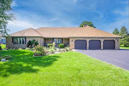 6N316 Prairie Valley Dr St. Charles, IL 60175