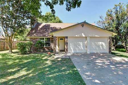 1024 S Timberline Drive Benbrook, TX 76126