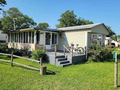 1498 Seaward Lane Garden City Beach, SC 29576