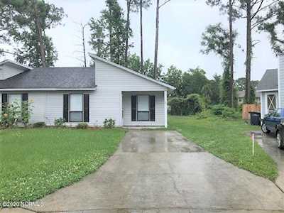 167 Village Circle Jacksonville, NC 28546