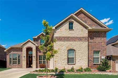 4409 Tall Meadow Court Arlington, TX 76001