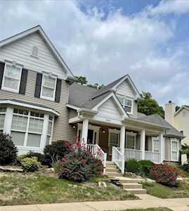 1063 Barberry Ln Kirkwood, MO 63122
