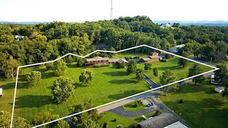 305 Ridgewood Dr Shelbyville, TN 37160