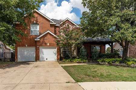 5717 Windmere Lane Haltom City, TX 76137