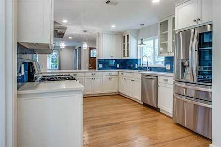 10230 Eastwood Drive Dallas, TX 75228