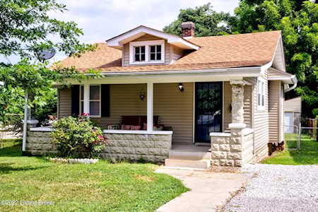 1489 Oakwood Ave Louisville, KY 40215
