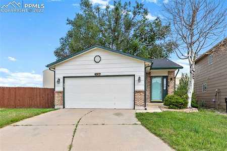 4802 Witches Hollow Lane Colorado Springs, CO 80911