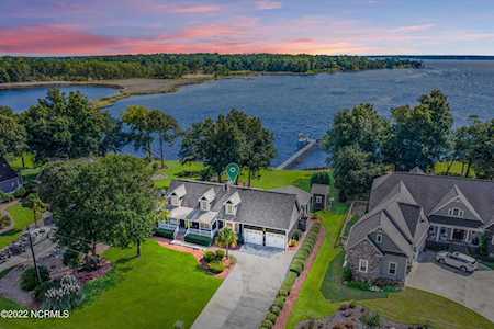 154 White Oak Bluff Road Stella, NC 28582