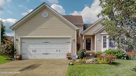 6608 Rockview Way Louisville, KY 40299