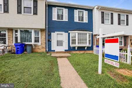 21 Orndorff Dr E Brunswick, MD 21716