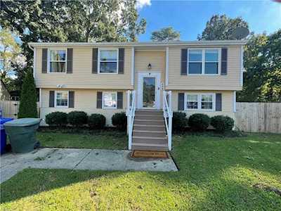 306 Tower Ln Newport News, VA 23608