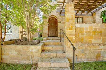 3419 W 4th Street Fort Worth, TX 76107