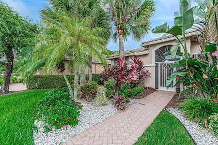 8297 Grand Messina Circle Boynton Beach, FL 33472