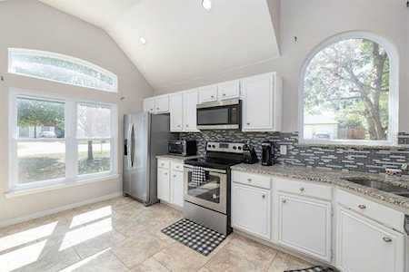 848 Lionel Way Fort Worth, TX 76108
