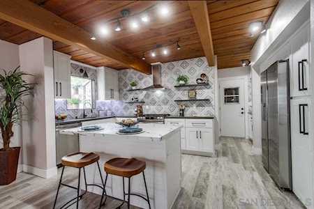 2550 Hartford St San Diego, CA 92110