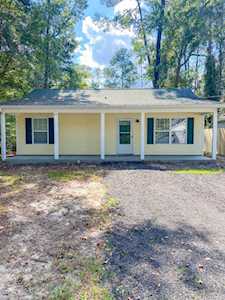 29 Menomini St Crawfordville, FL 32327