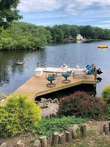 56 West Shore Dr Exeter, RI 02822