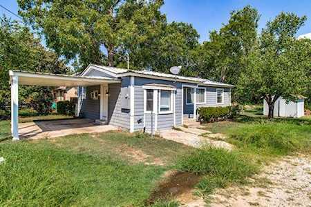 500 Whitee Street Whitesboro, TX 76273