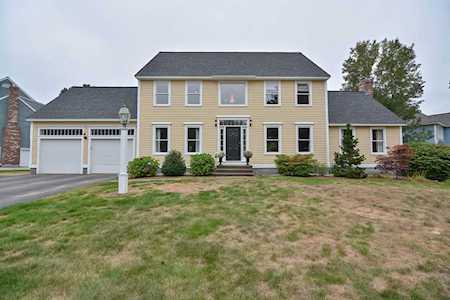 16 Old Farm Way Chelmsford, MA 01824