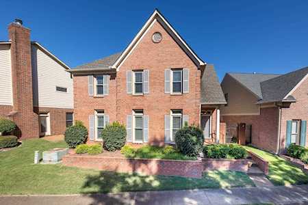 1794 N Yancey Cir Collierville, TN 38017